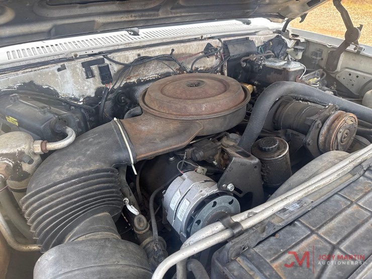 1987-chevrolet-c30-image-17