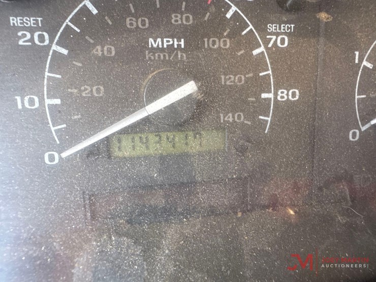 1994-ford-f350-xl-image-23