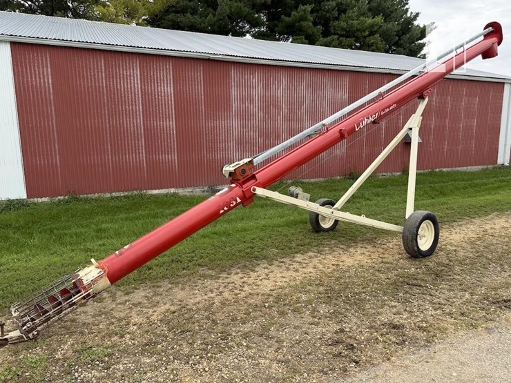 buhler-farm-king-1031-image-1