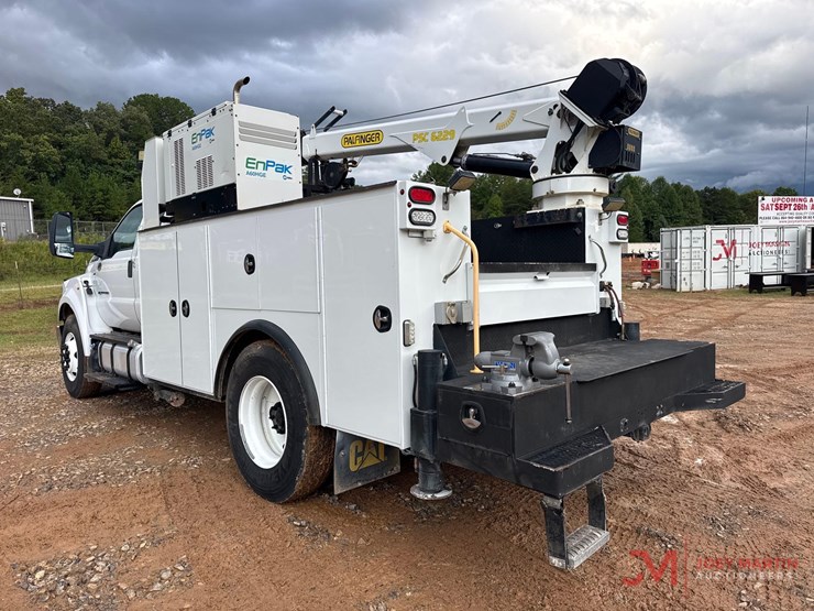 2019-ford-f750-image-4