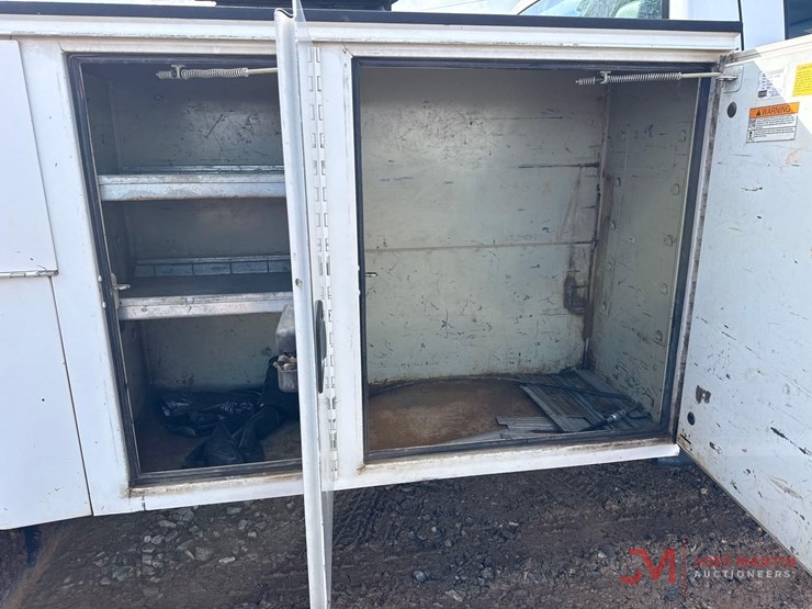 2016-ford-f450-xl-image-21