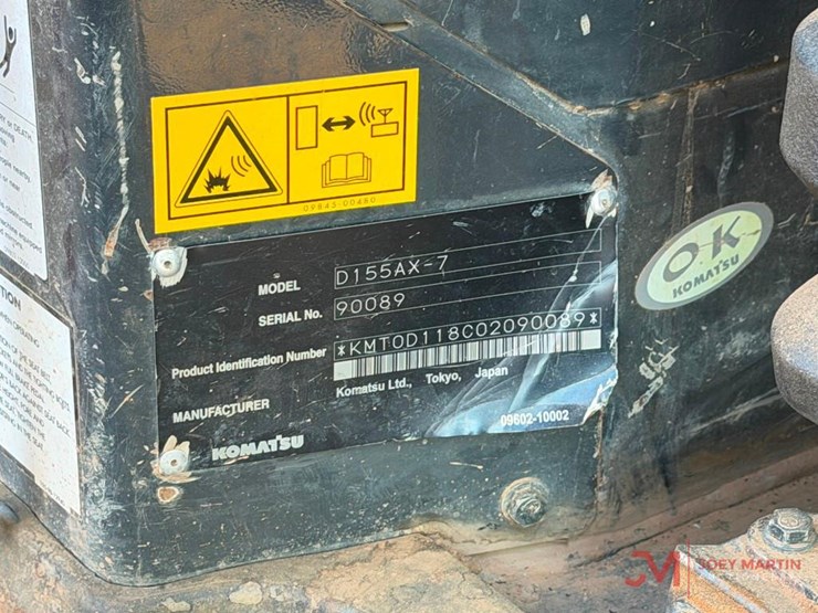 2012-komatsu-d155ax-7-image-28
