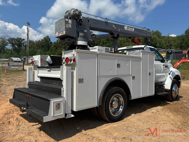2015-ford-f750-xl-image-4