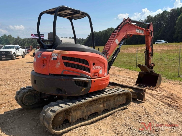 kubota-u55-4-image-7
