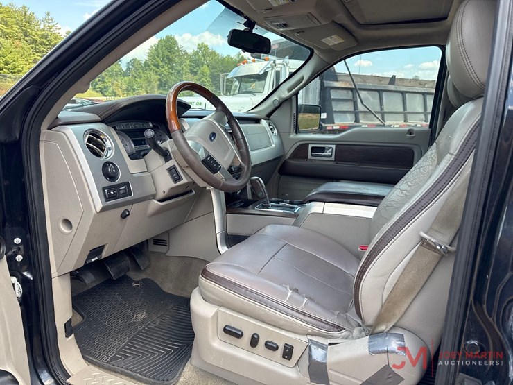 2010-ford-f150-platinum-image-13