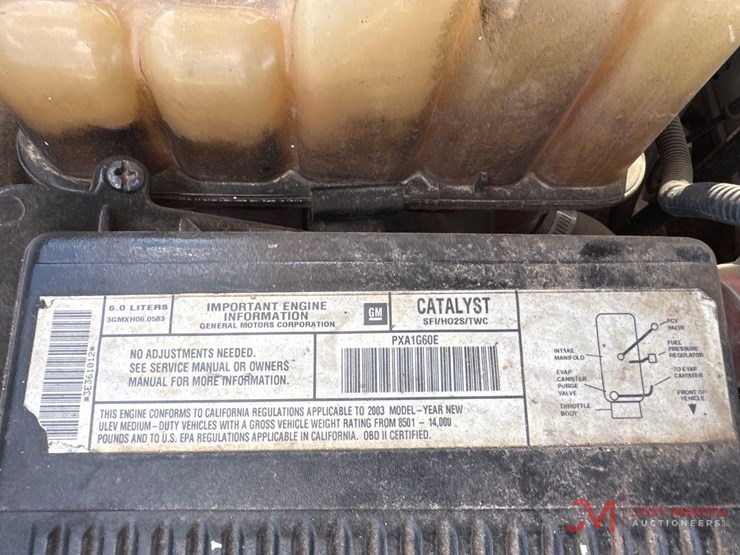 2003-chevrolet-3500-image-12