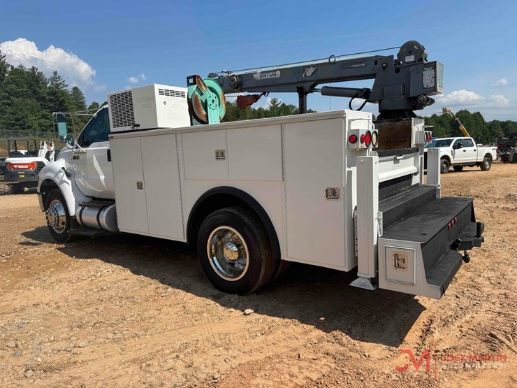 2015-ford-f750-xl-image-6