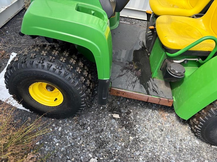 john-deere-gator-image-5