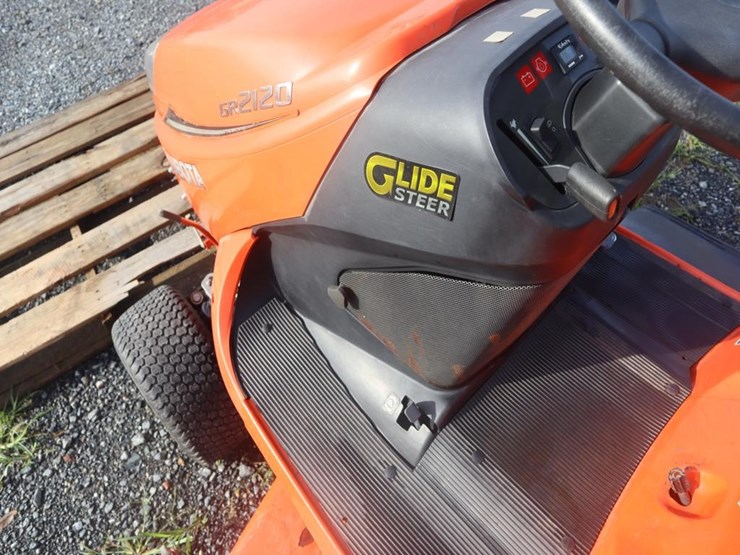 kubota-gr2120-image-19