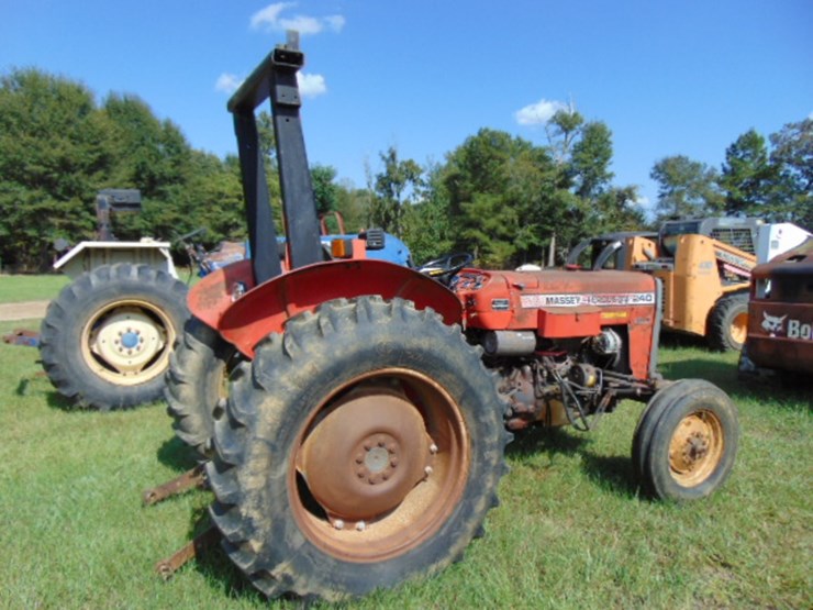 massey-ferguson-240-image-2