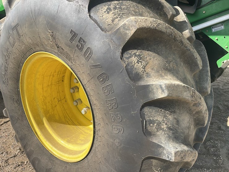 john-deere-s670-image-12