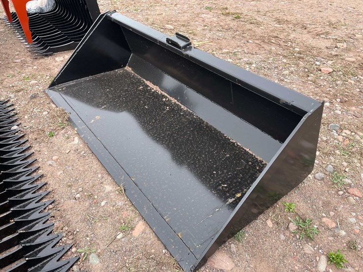 #5110-•-78-in.-bucket-with-single-blade-image-2
