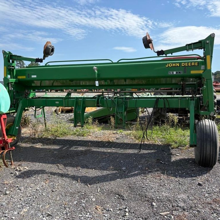 JOHN DEERE 1535