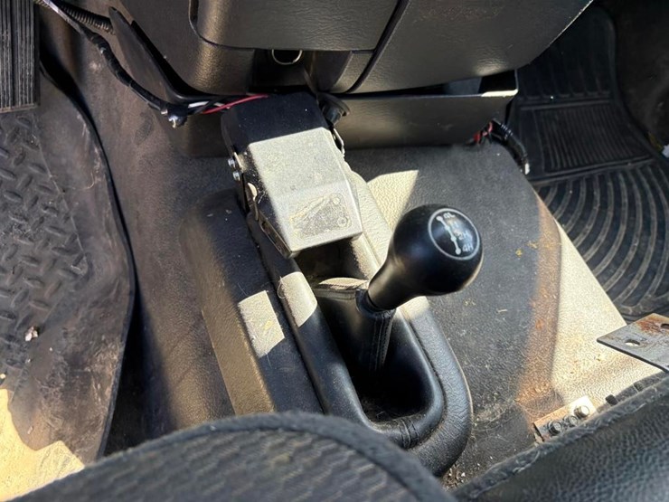 2003-dodge-ram-2500-image-18