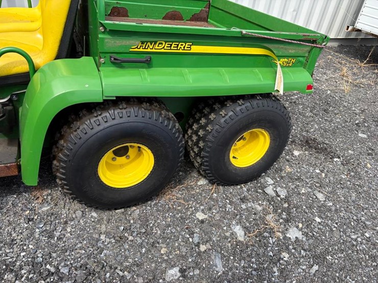 john-deere-gator-image-4