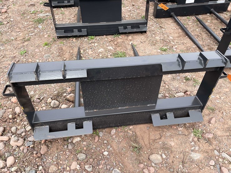 #5176-•-2026-jct-bale-spear-attachment-image-3
