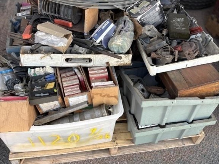sl---pallet-of-misc-parts/-supplies-image-1