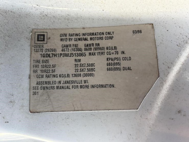 l3---1998-gmc-c7500-image-14