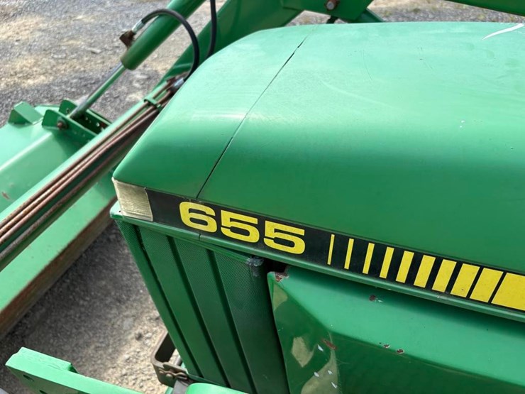 john-deere-655-image-10