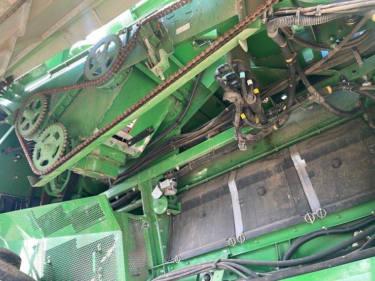 john-deere-s670-image-14