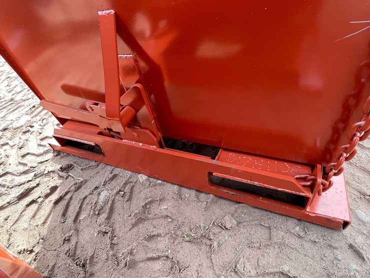 #5075-•-self-dumping-hopper-with-fork-pockets-image-7