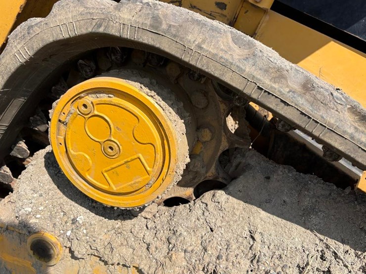 caterpillar-249d-image-5