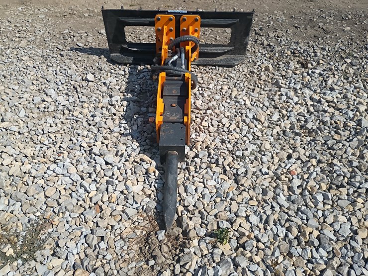 #26905-•-future-hydraulic-breaker-skid-steer-attachment-image-3