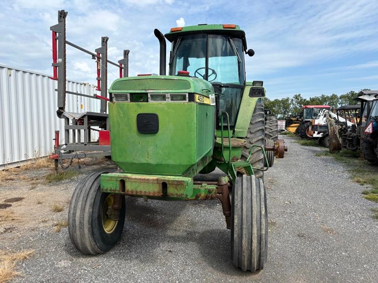 john-deere-4560-image-6
