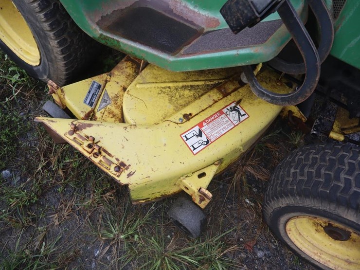 john-deere-318-image-14