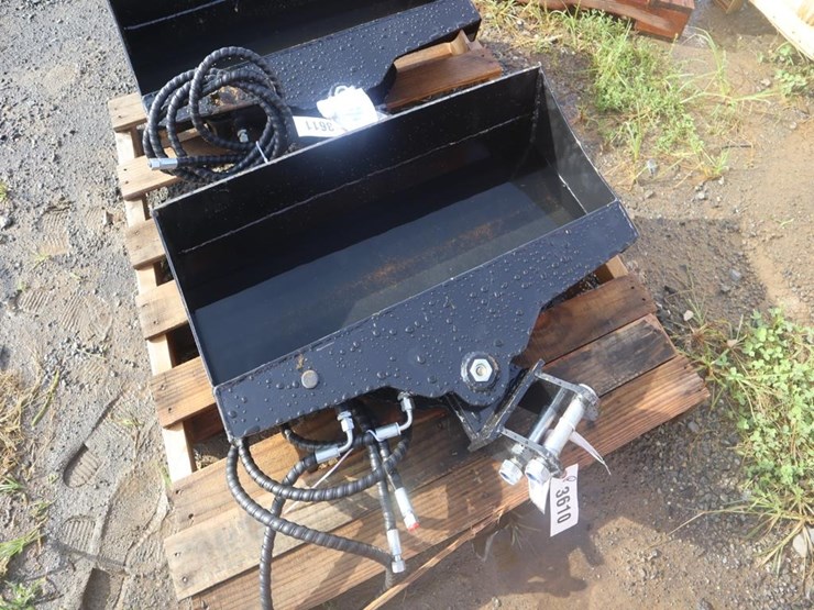 tpm-32"-hydraulic-tilt-bucket-image-2