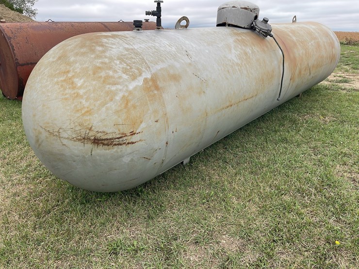 1,000-gal-propane-tank-image-2