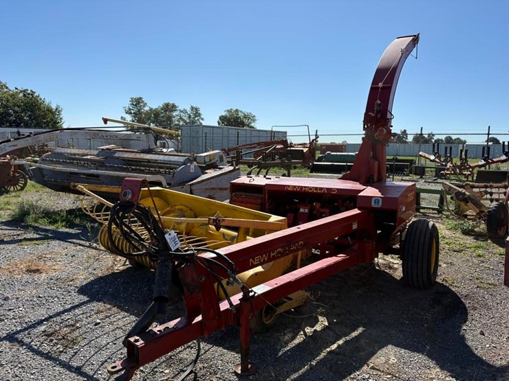 new-holland-790-image-2