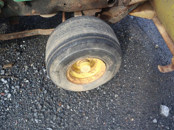 john-deere-160-image-11