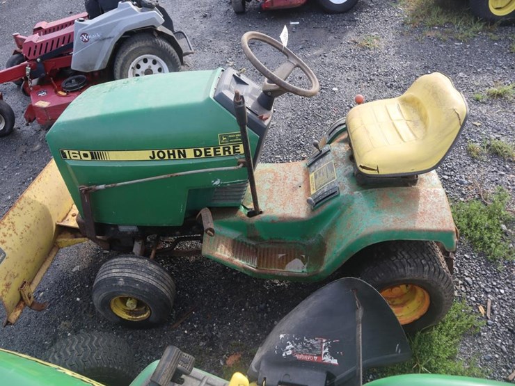 john-deere-160-image-5