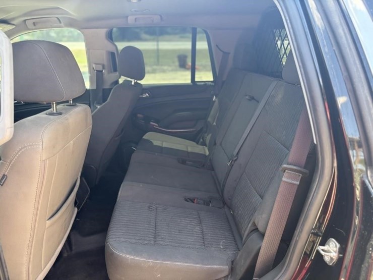 2019-chevrolet-tahoe-image-12