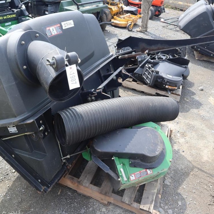 John Deere Bagger Attachment