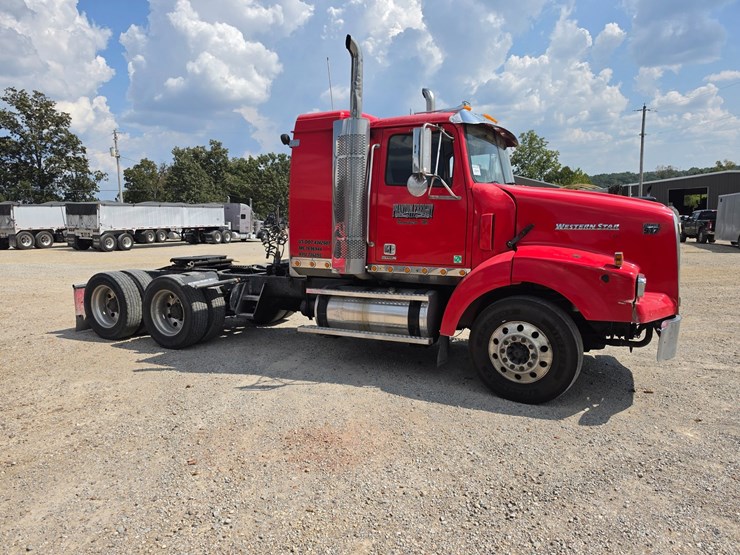 2012-western-star-4900-image-20