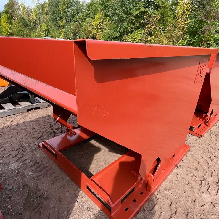 #5075 • Self Dumping Hopper with Fork Pockets
