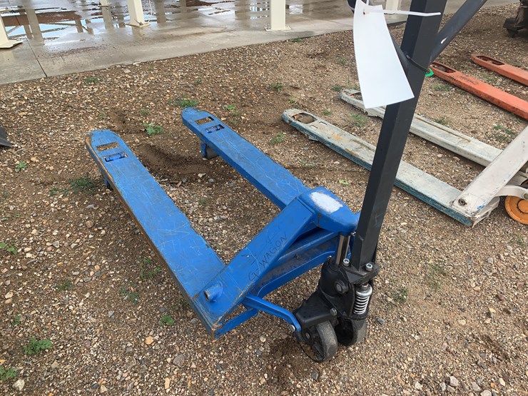 pallet-jack-image-2