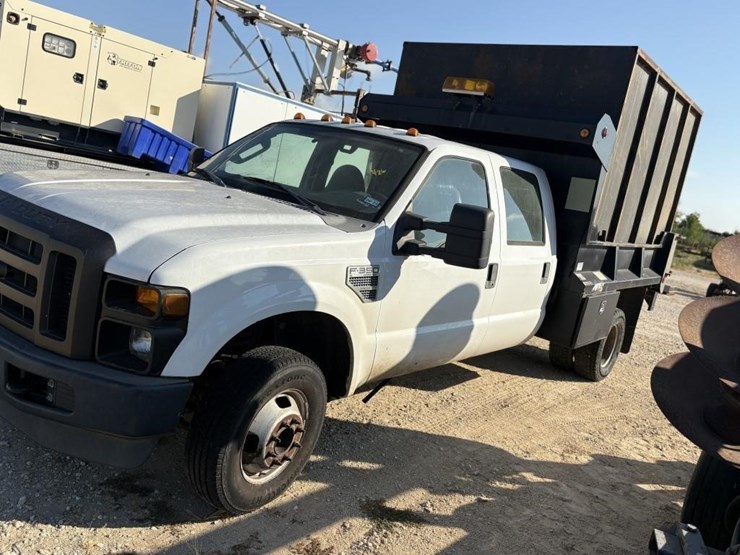 2008-ford-350-image-2