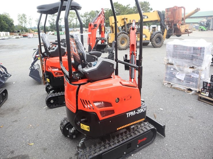 tpm-20kh-mini-excavator-image-3