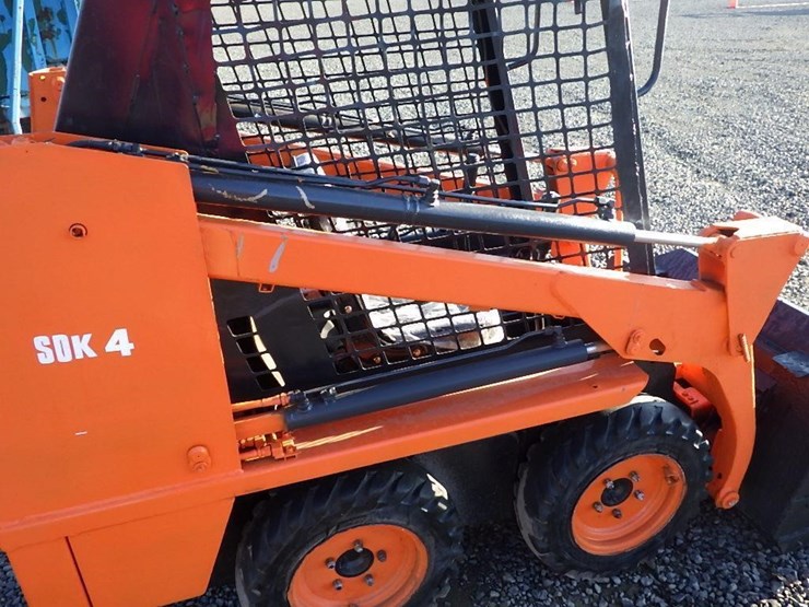 toyota-3sdk-skid-steer-loader-image-15