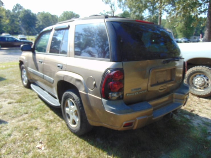 2003-chevrolet-trailblazer-ls-image-5