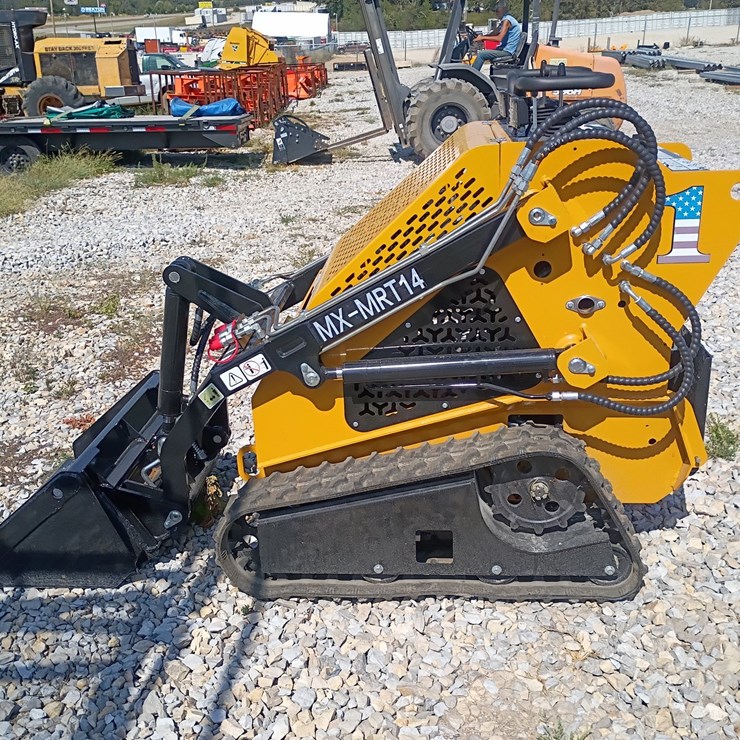 #26895 • 2026 AGT MX-MRT14 Mini Skid Steer