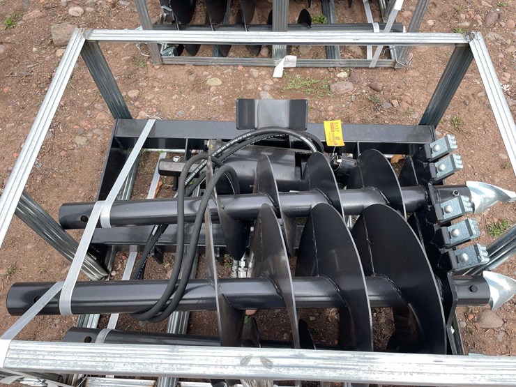 #5137-•-2026-jct-skid-steer-hydraulic-auger-drive-and-(3)-bits-image-4