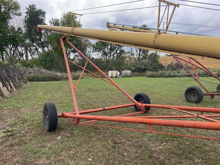 westfield-10in-swing-auger-image-5
