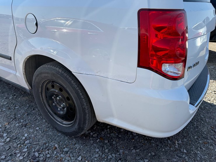 2014-ram-c/v-image-6