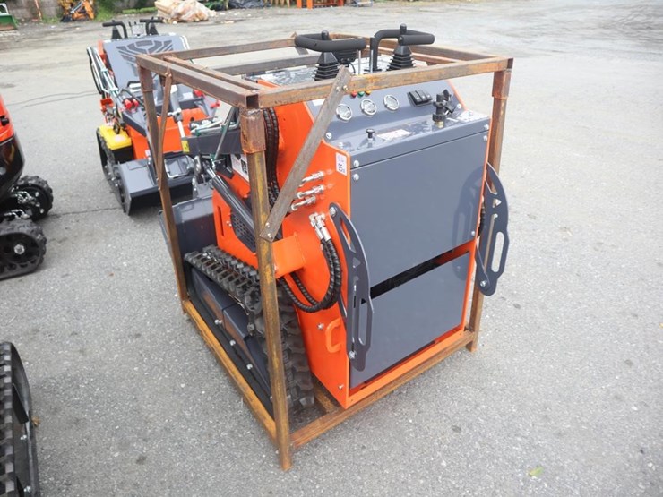 tpm-t460-pro-stand-on-skid-steer-loader-image-5