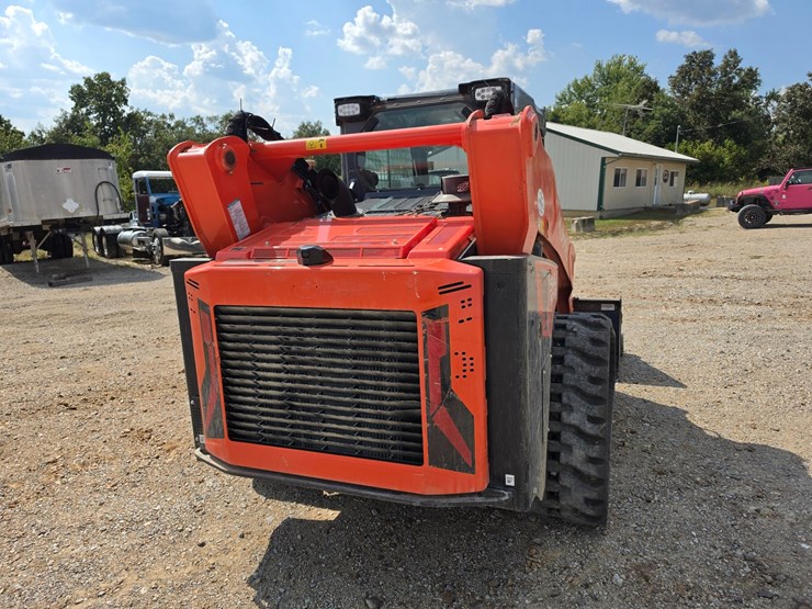 kubota-svl97-3-image-11