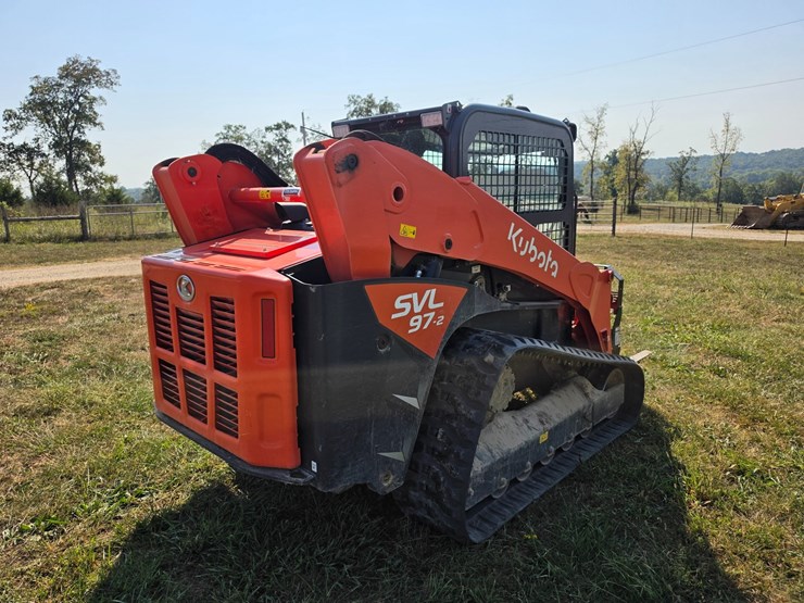 2024-kubota-svl97-2-image-9